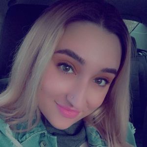 Meet your Posher, Baylee